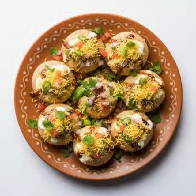 Sev Batata Poori.