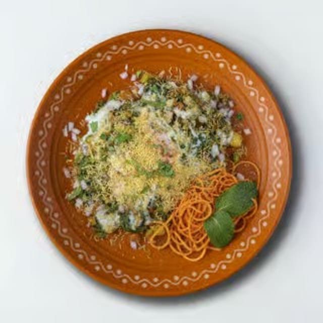 Palak Aam Patta Chaat.